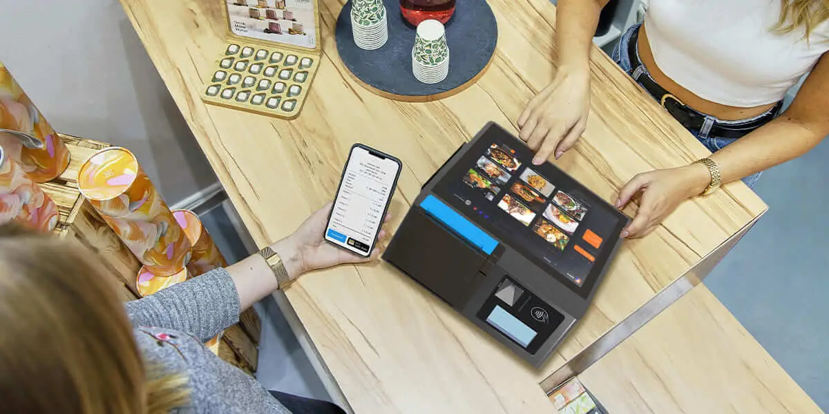 Z100 80mm收银桌面智能终端