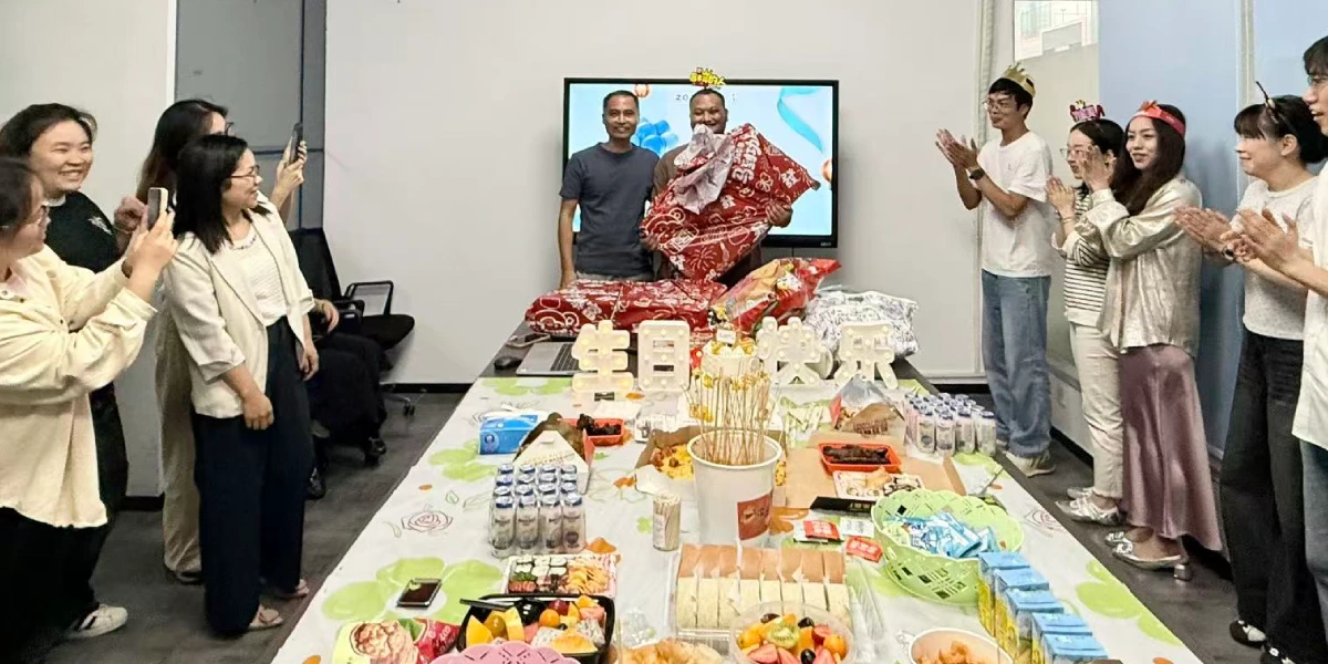 温暖相伴 中磁2026 年一季度员工生日会欢乐举办